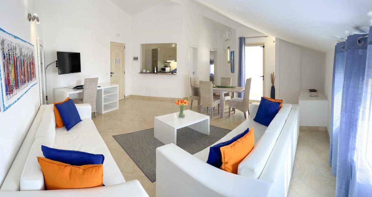 Branco Suites - Rooms & Holiday Apartments Santa Maria Exterior foto