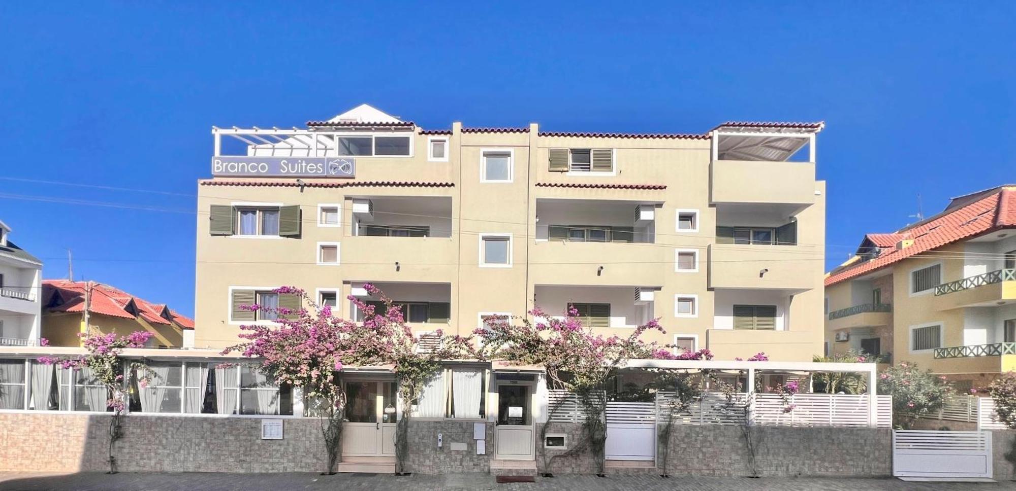 Branco Suites - Rooms & Holiday Apartments Santa Maria Exterior foto