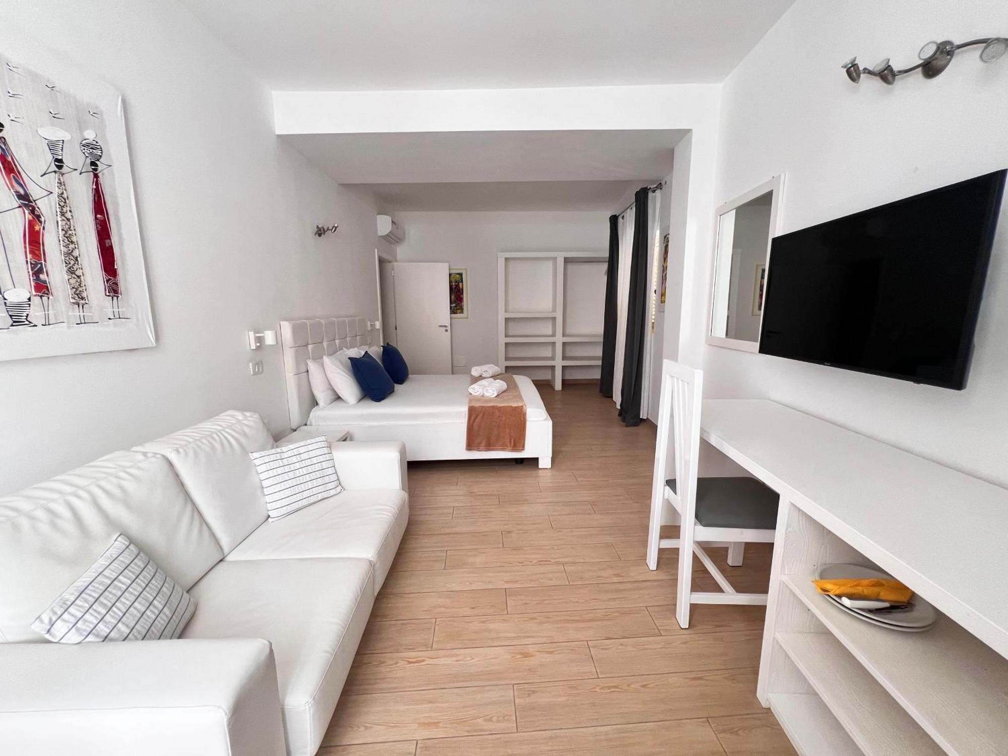 Branco Suites - Rooms & Holiday Apartments Santa Maria Exterior foto