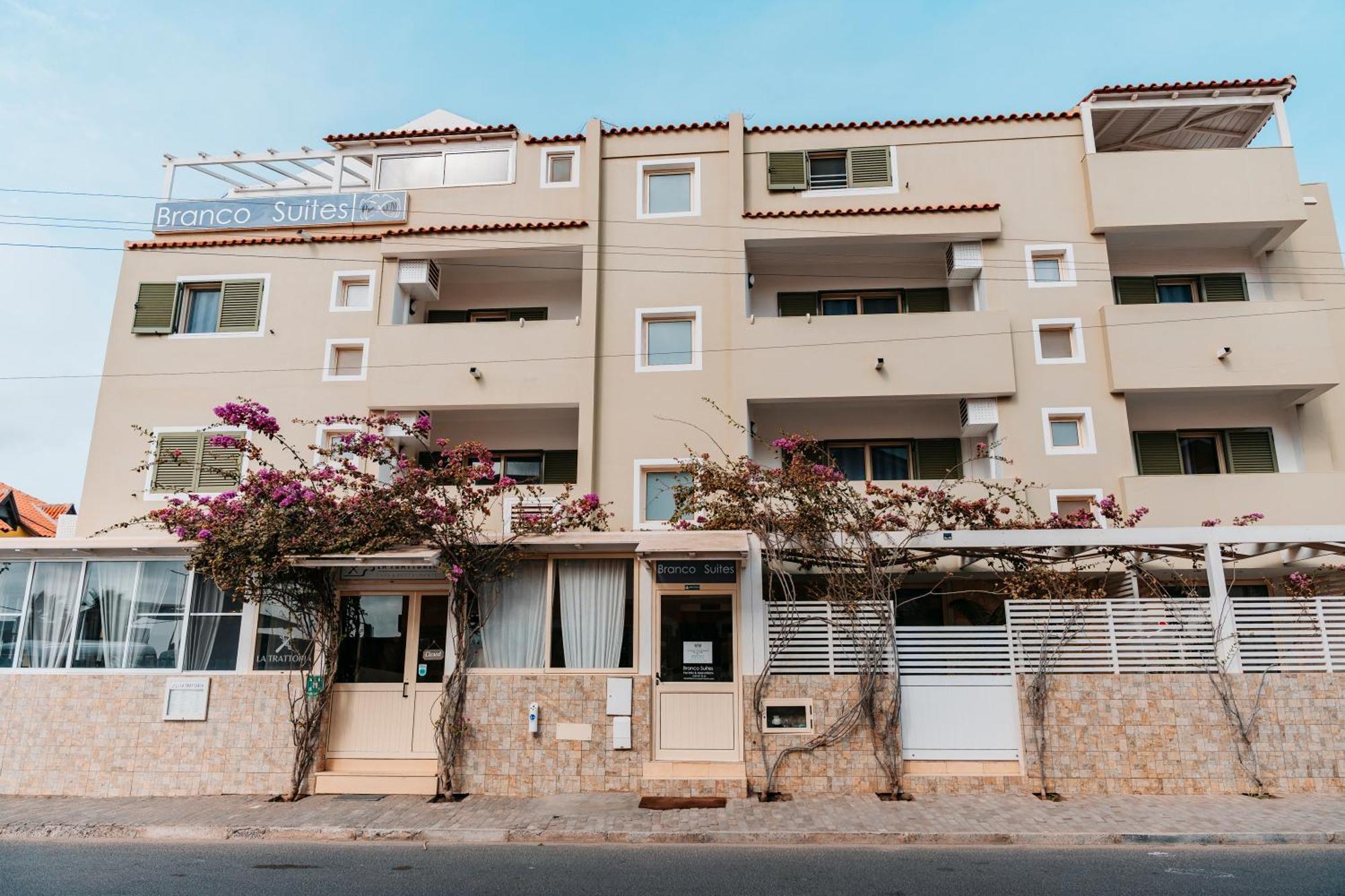Branco Suites - Rooms & Holiday Apartments Santa Maria Exterior foto